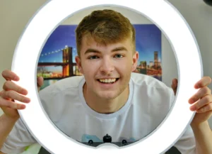 Image of Lewinray Alter